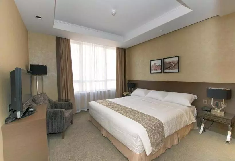 هتل The Salisbury  Ymca Of Hong Kong