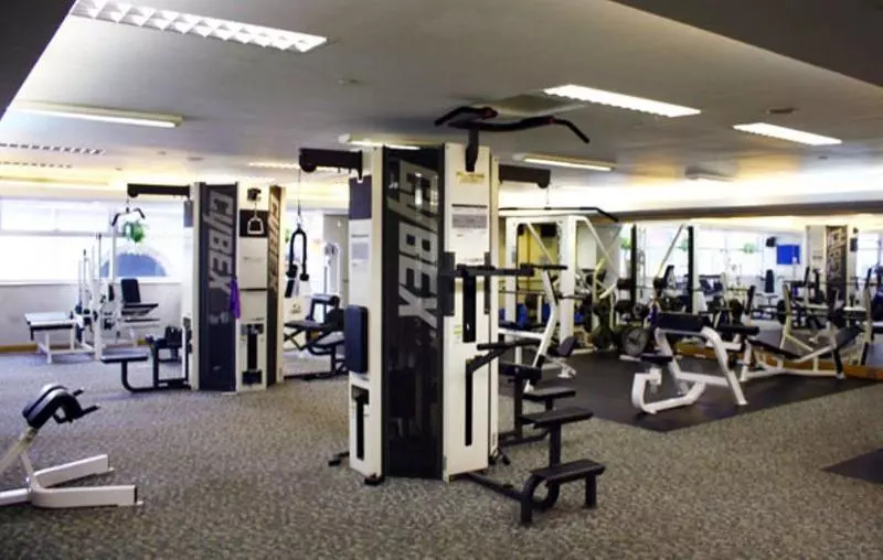 هتل The Salisbury  Ymca Of Hong Kong