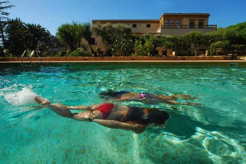 בית מלון כפרי Villa Athena Resort