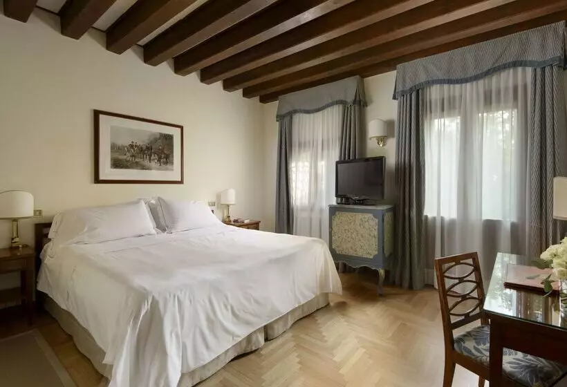 Отель Villa Cipriani