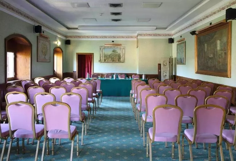 ホテル Villa Delle Rose