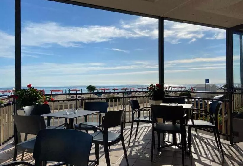 Gfh   Hotel Spiaggia D Oro