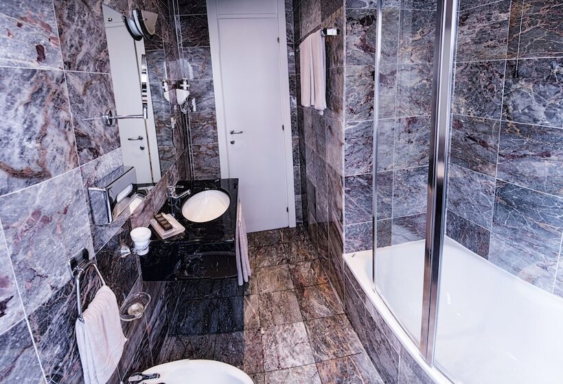 Agape Hotel Aa Hotels