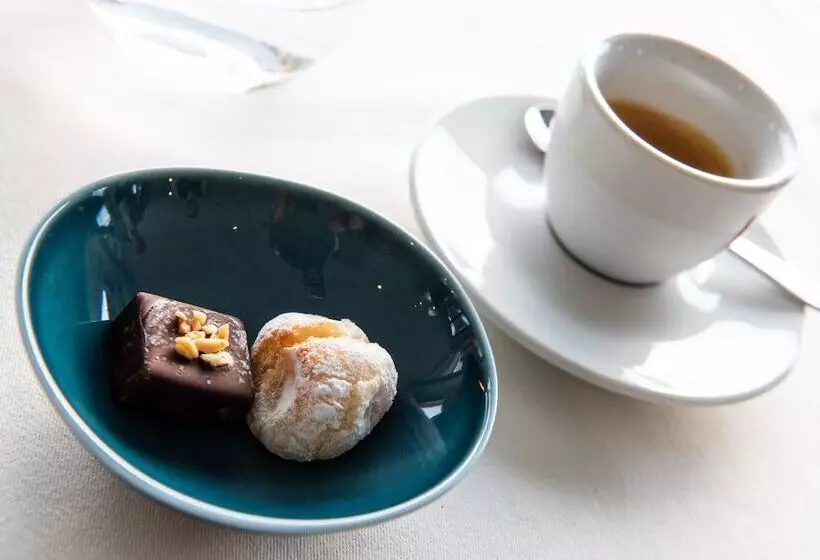 Отель Albergo Ristorante Ai Tardì