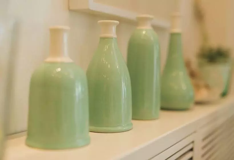 ホテル Albergo Punta De L'est