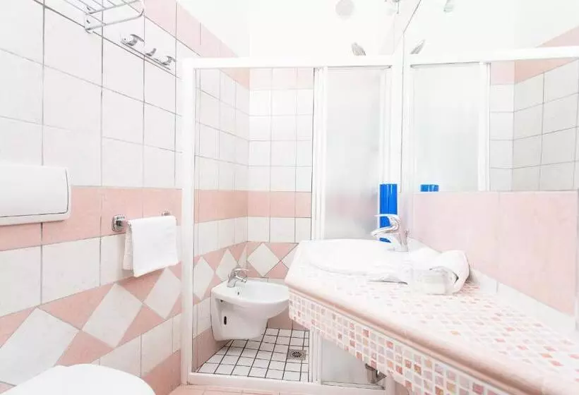 ホテル Asiago Beach