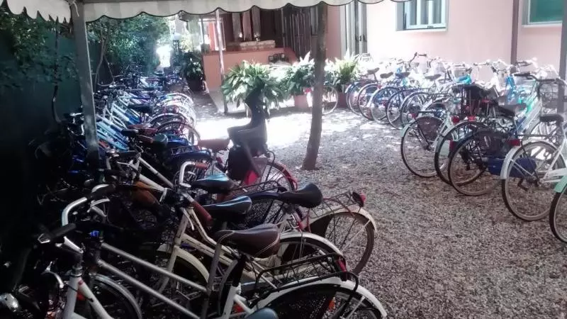 هتل Astor Victoria