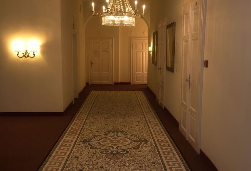 هتل Villa Bavaria