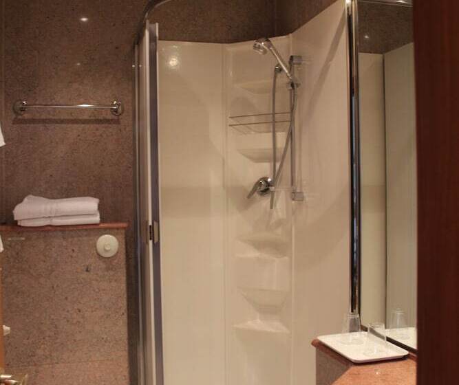 בית מלון כפרי Eden