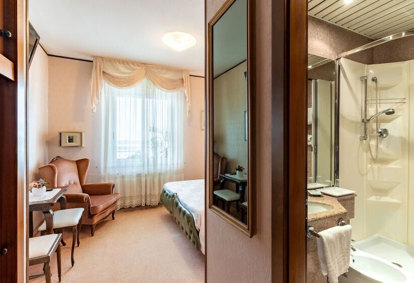 בית מלון כפרי Eden