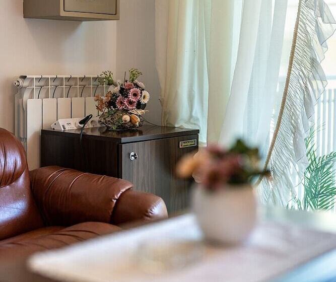 בית מלון כפרי Eden