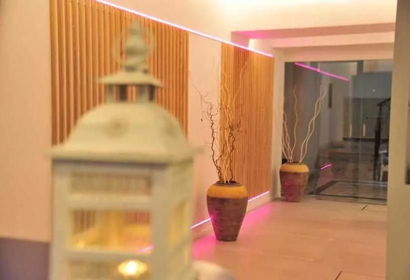 هتل Hermitage Resort & Thermal Spa