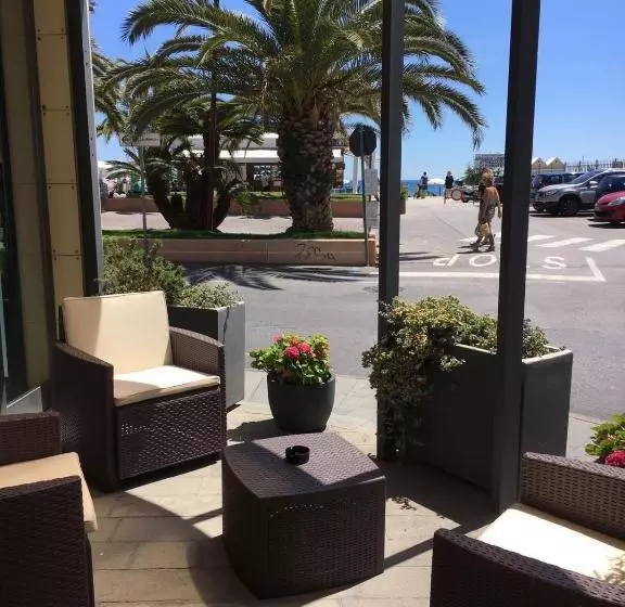 ホテル Internazionale