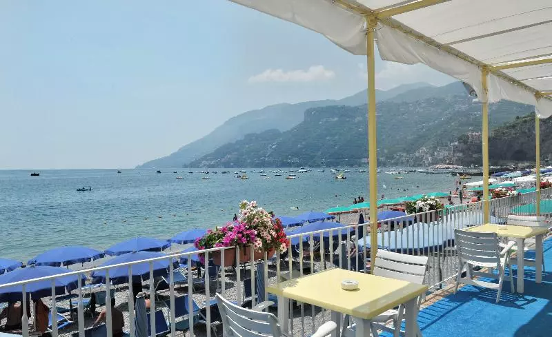 Отель Pietra Di Luna