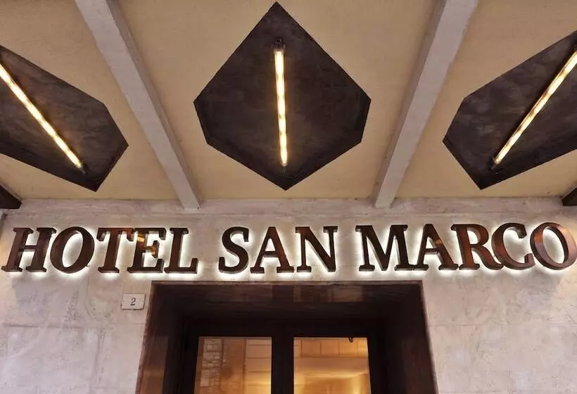 בית מלון כפרי San Marco