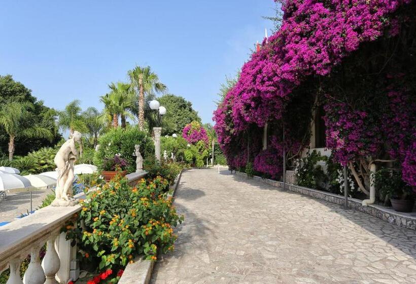 Sant Alphio Garden Hotel & Spa