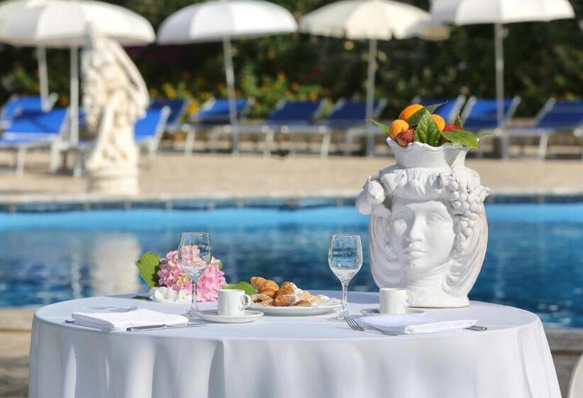 Sant Alphio Garden Hotel & Spa