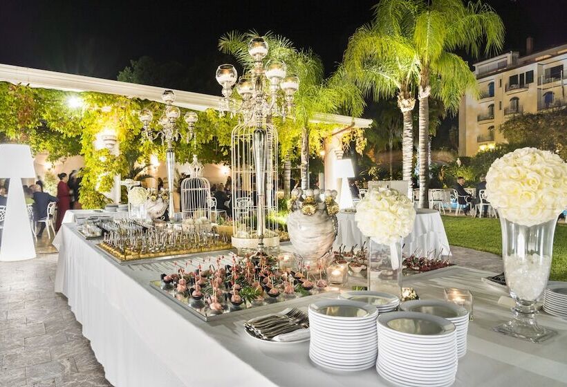 Sant Alphio Garden Hotel & Spa