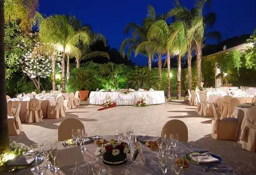 Sant Alphio Garden Hotel & Spa