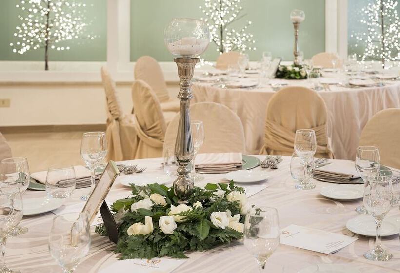 Sant Alphio Garden Hotel & Spa