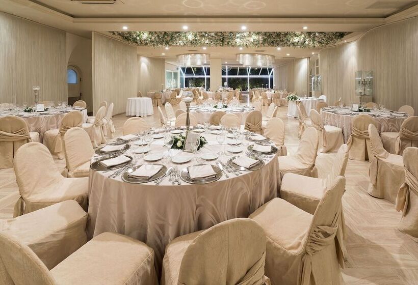 Sant Alphio Garden Hotel & Spa