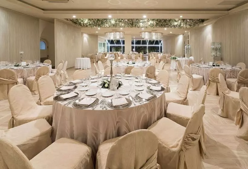 Sant Alphio Garden Hotel & Spa