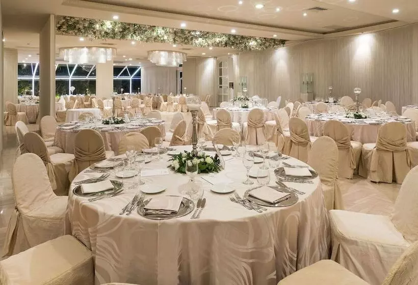 Sant Alphio Garden Hotel & Spa