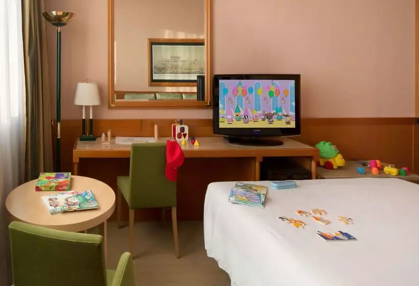 Starhotels President