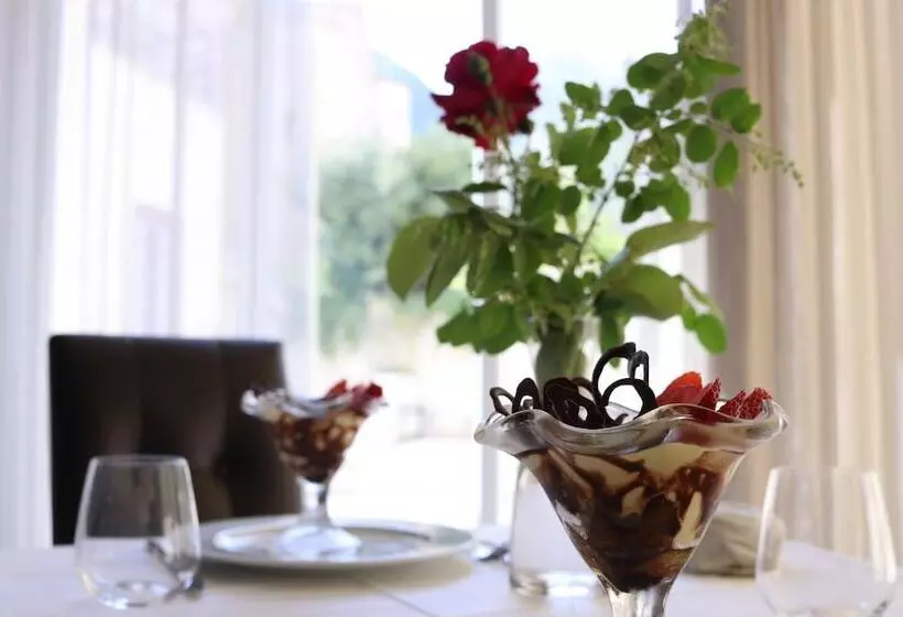 Hotel Terme Di Frasassi