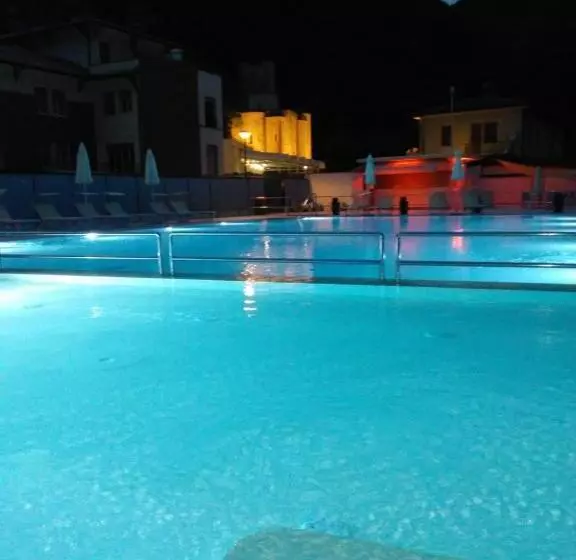 Hotel Terme Di Frasassi