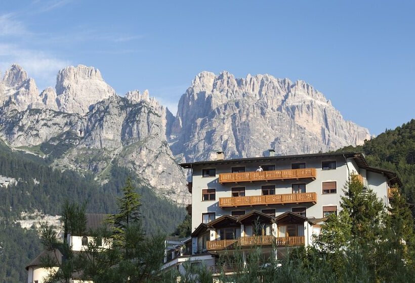 ホテル Ariston Lake View