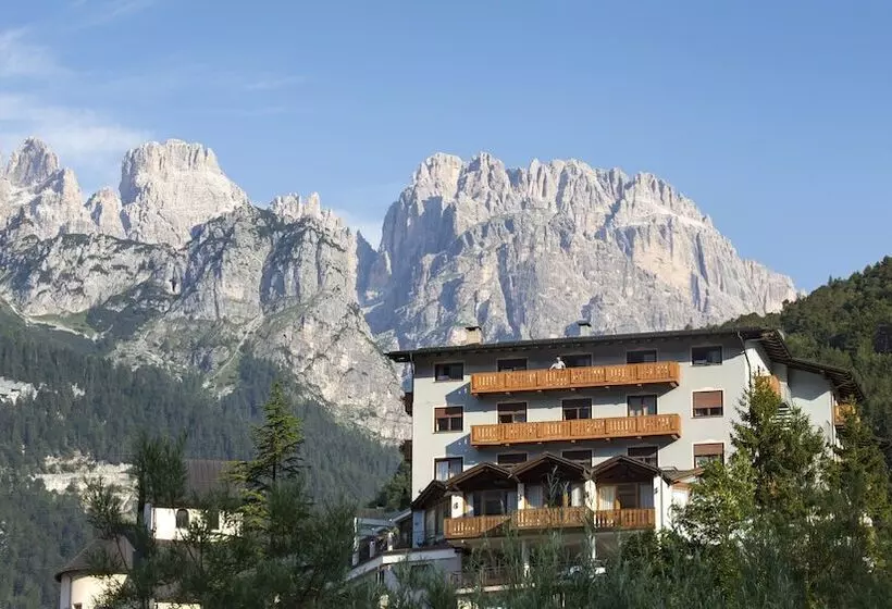 Szálloda Ariston Lake View