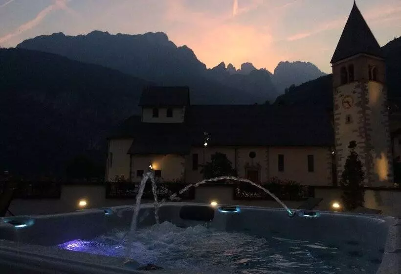 Szálloda Ariston Lake View