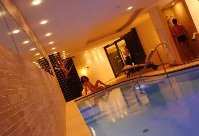 فندق Cevedale Living Romance