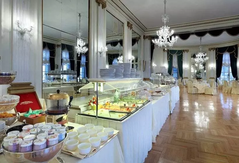 Eurostars Hotel Excelsior