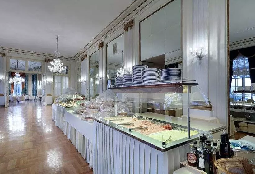 Eurostars Hotel Excelsior