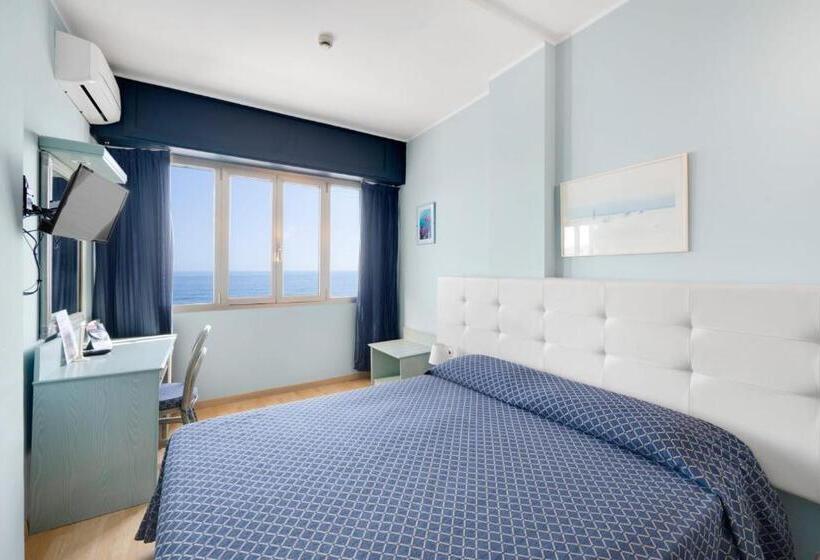 בית מלון כפרי La Perla Del Capo