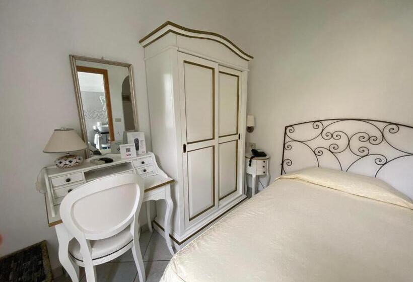 בית מלון כפרי La Perla