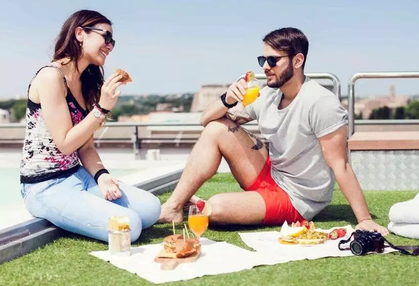 هتل Mercure Roma Centro Colosseo