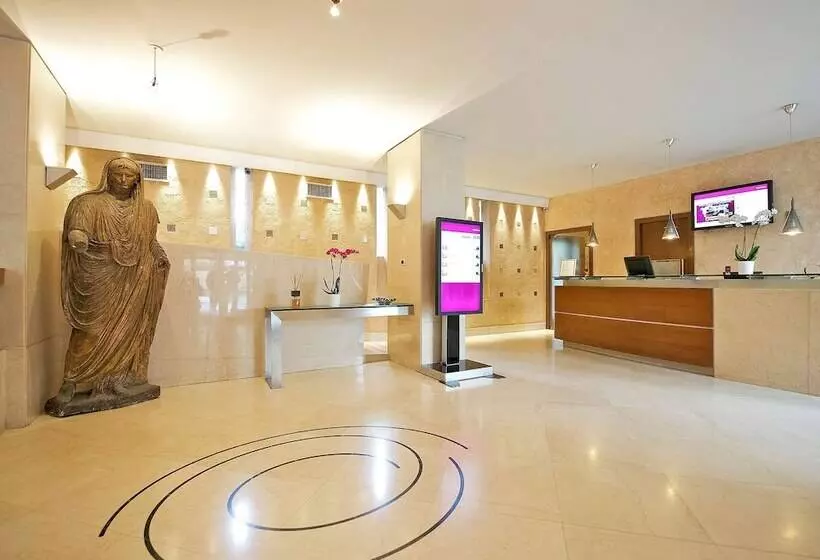 هتل Mercure Roma Centro Colosseo