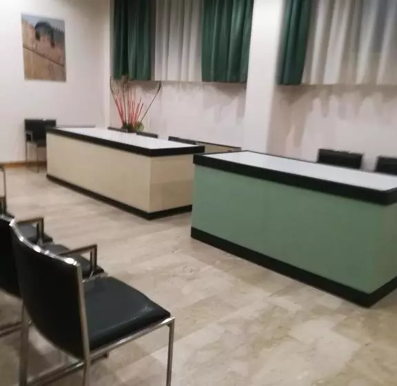 호텔 Palace Masoanri's