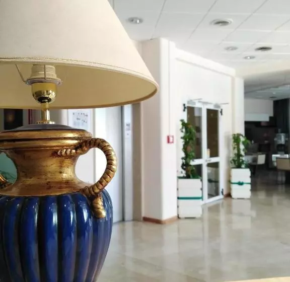 호텔 Palace Masoanri's