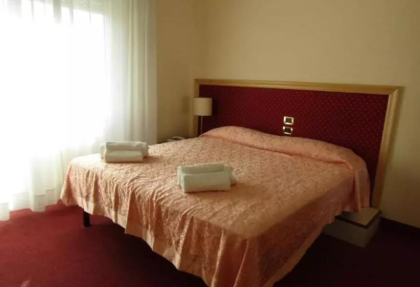 호텔 Palace Masoanri's