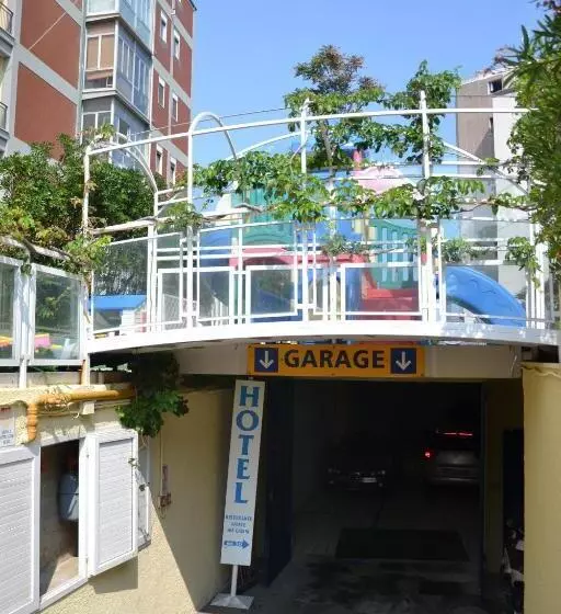 בית מלון כפרי Perticari