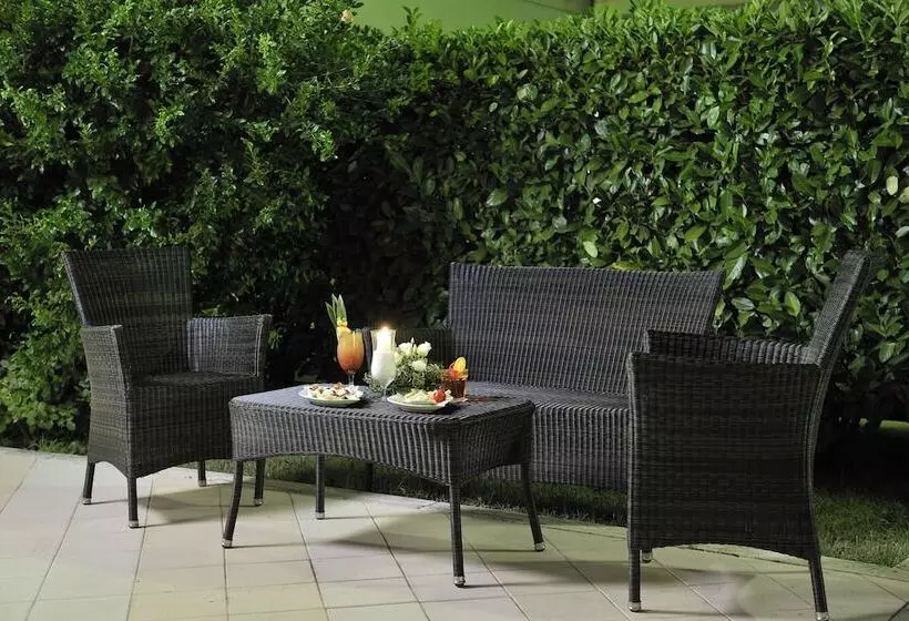 فندق Perugia Plaza