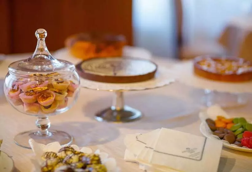 فندق Perugia Plaza