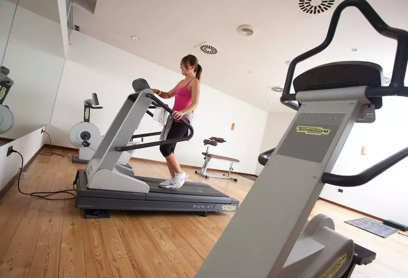 فندق Perugia Plaza