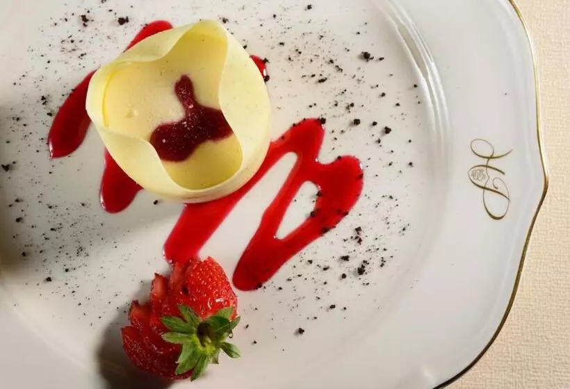 هتل Pierre Milano