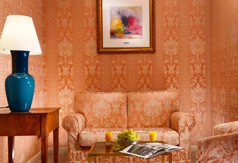 هتل Pierre Milano