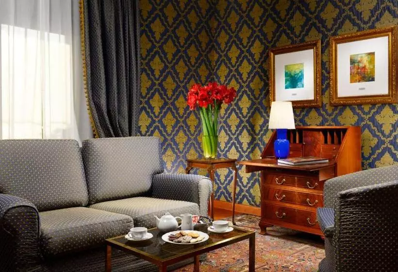 هتل Pierre Milano